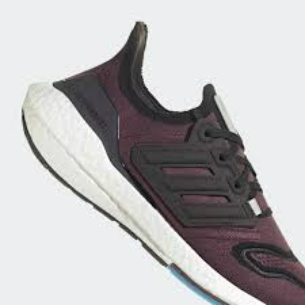 Adidas Ultraboost 22 Running Shoes (Shadow Maroon). Brand New. Men Sizes: 9 - 12 - Picture 9 of 11